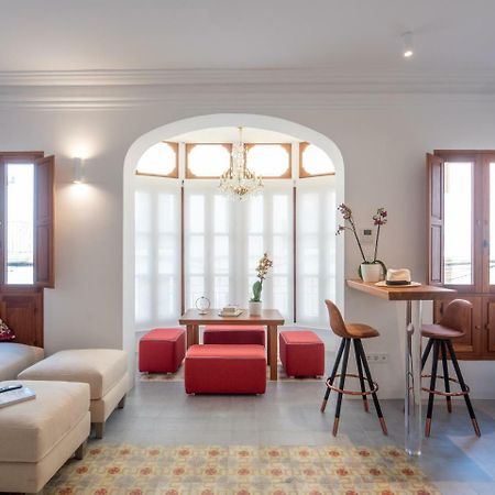 Es Palauet Brandnew One Suite Apartment In Ibiza Center Luaran gambar