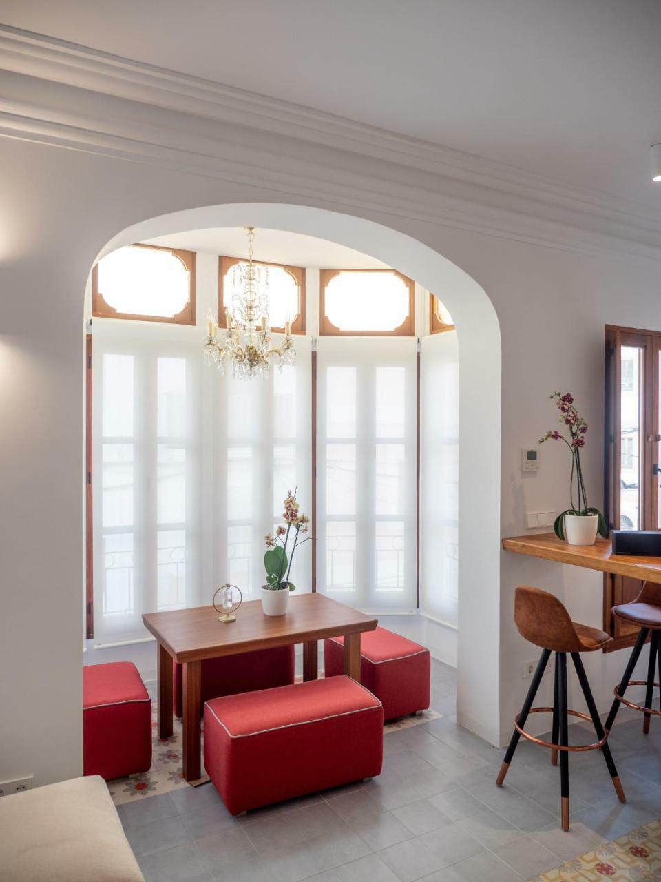 Es Palauet Brandnew One Suite Apartment In Ibiza Center Luaran gambar