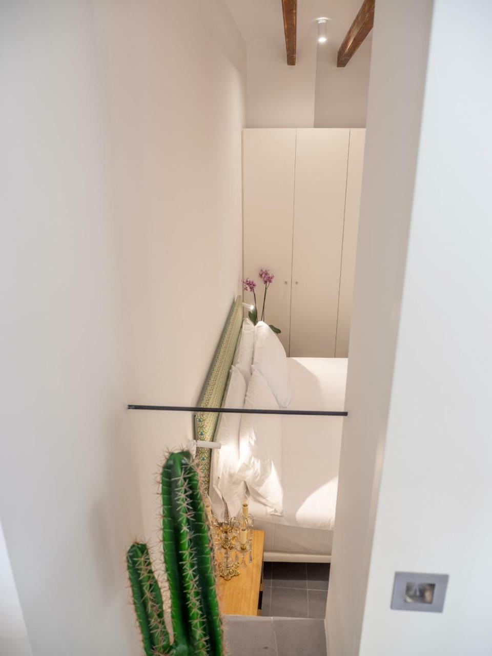 Es Palauet Brandnew One Suite Apartment In Ibiza Center Luaran gambar